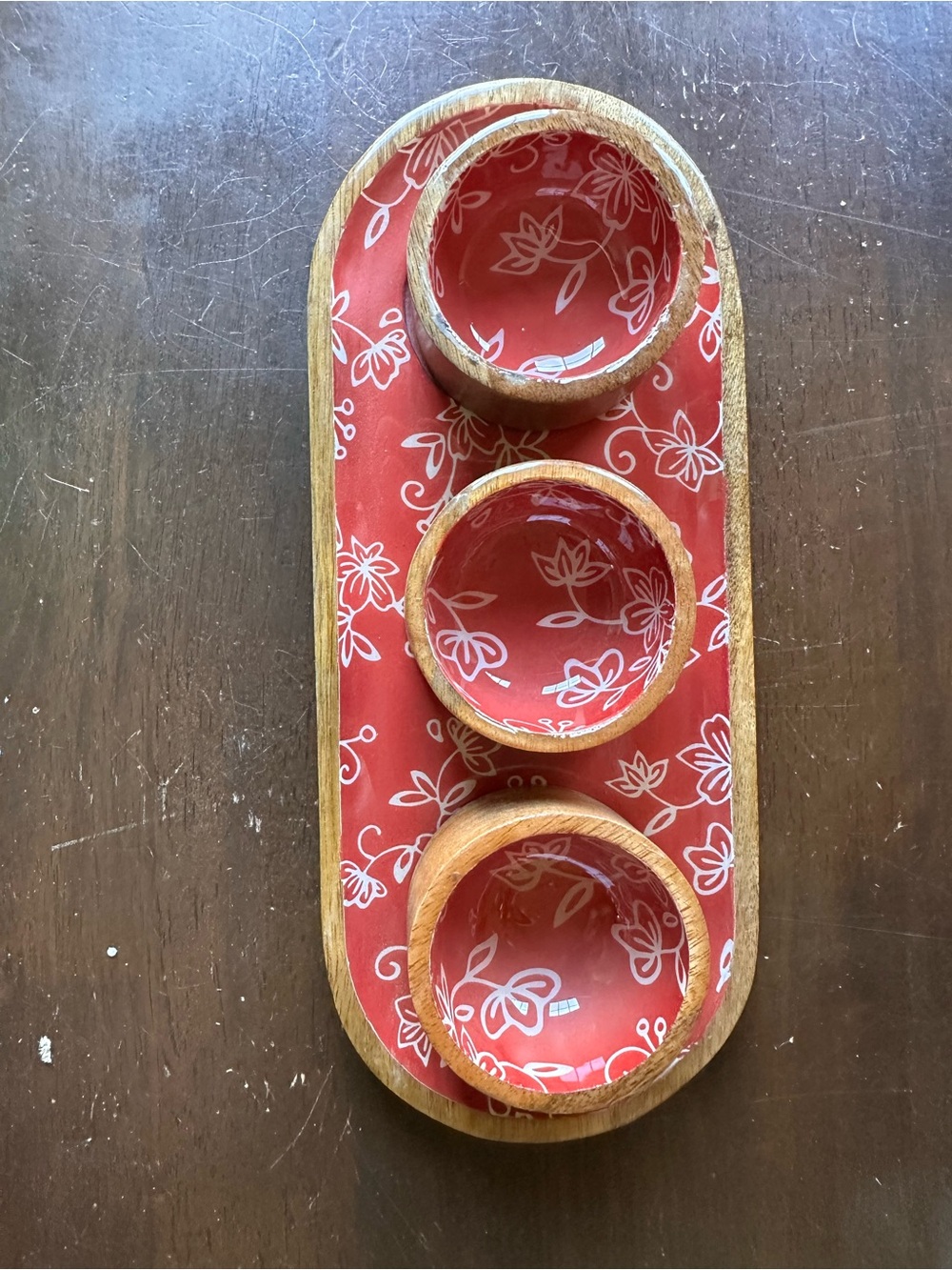 Temp-tations Wood Dip Bowl Set (3 Bowls & Tray- Red Floral Lace